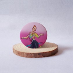 chapa de gimnasia rítmica inspirada en Lucía gonzález